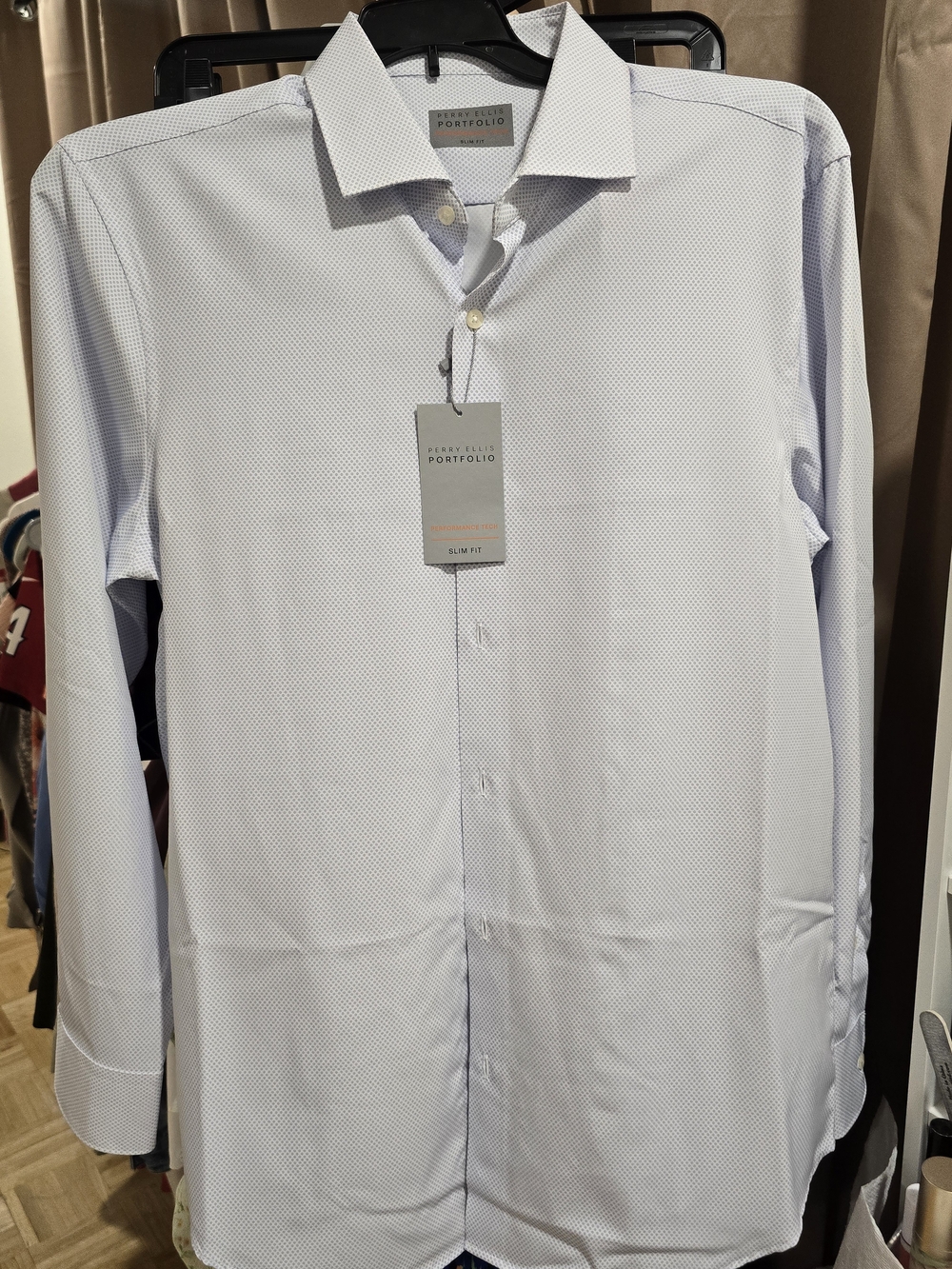 Perry Ellis Men's Light Blue Dress Shirt